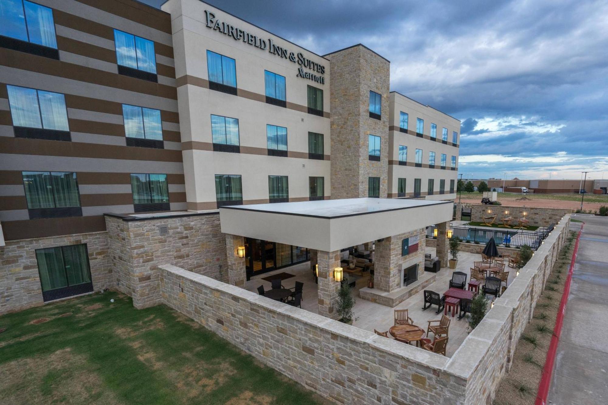 Fairfield Inn & Suites By Marriott Lubbock Southwest Екстер'єр фото